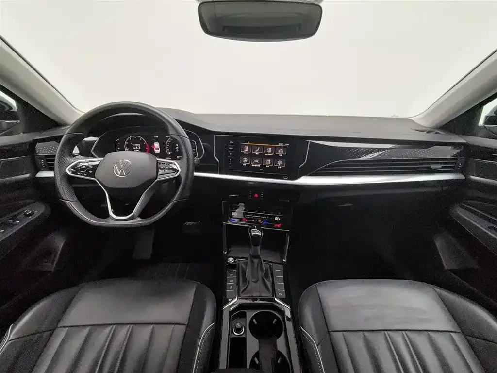 Volkswagen Passat — фото 7