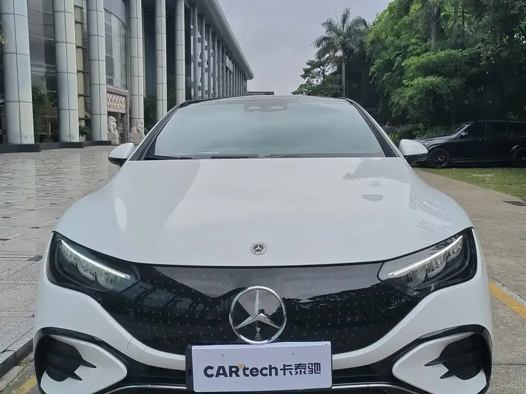 Mercedes-Benz EQE 2023 из CN, фото 4