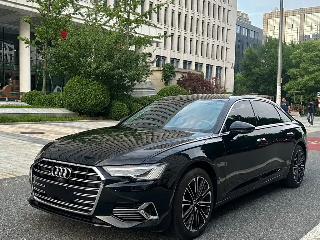 Audi A6L 2024 из CN, фото 1