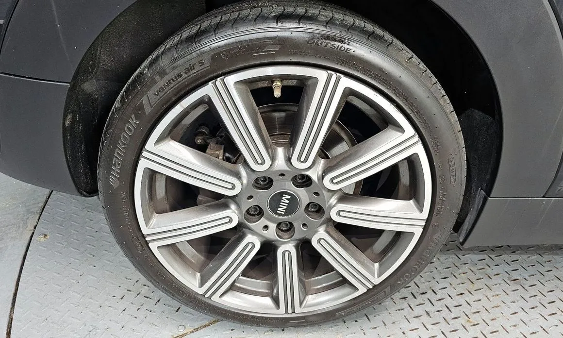 Mini Clubman 2023 из KR, фото 10