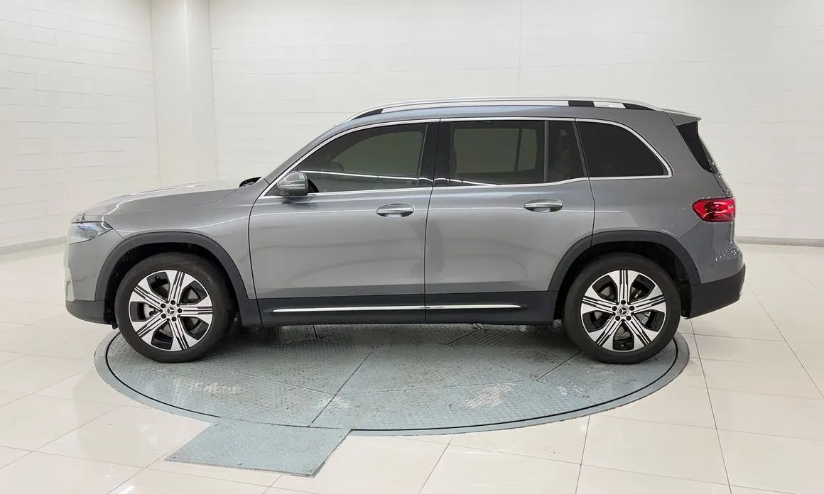 Mercedes-Benz EQB 2026 из KR, фото 10