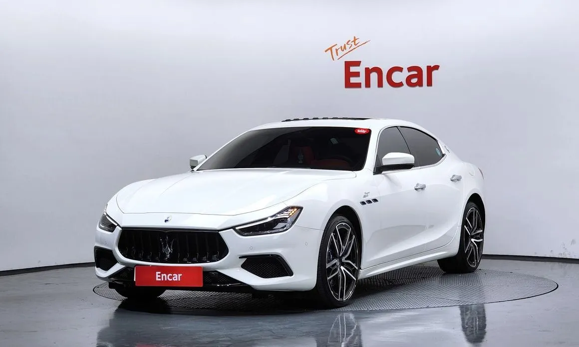 Maserati Ghibli