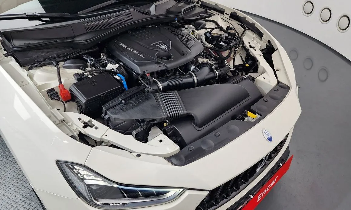 Maserati Ghibli 2021 из KR, фото 9