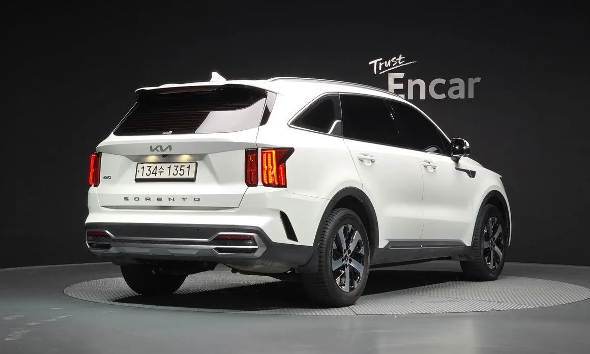 Kia Sorento — фото 4