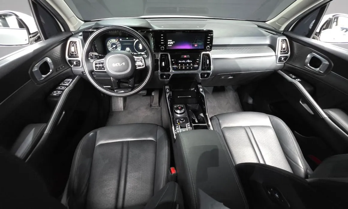 Kia Sorento — фото 5