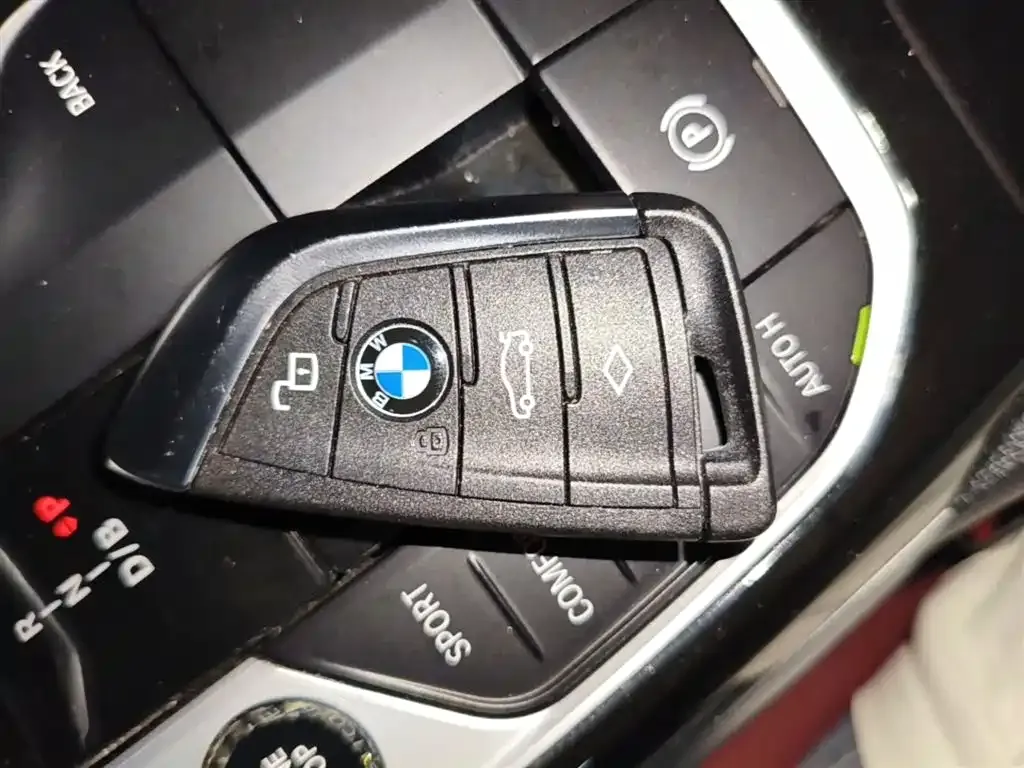 BMW i3 — фото 8