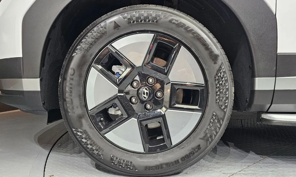 Hyundai Santafe 2025 из KR, фото 9