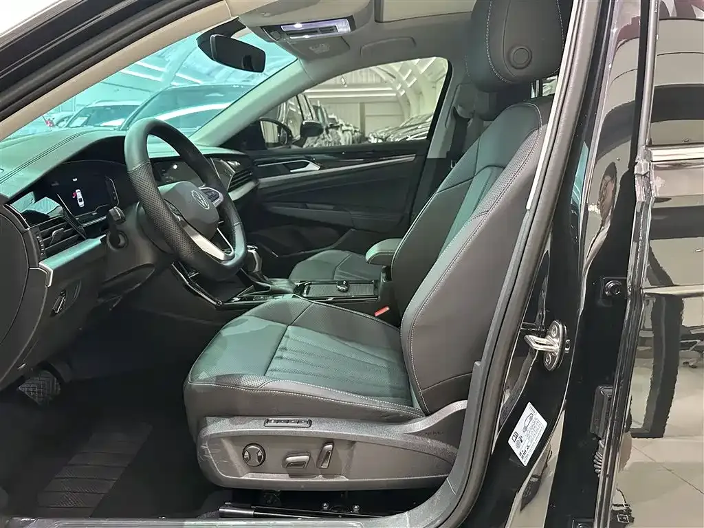 Volkswagen Passat — фото 3