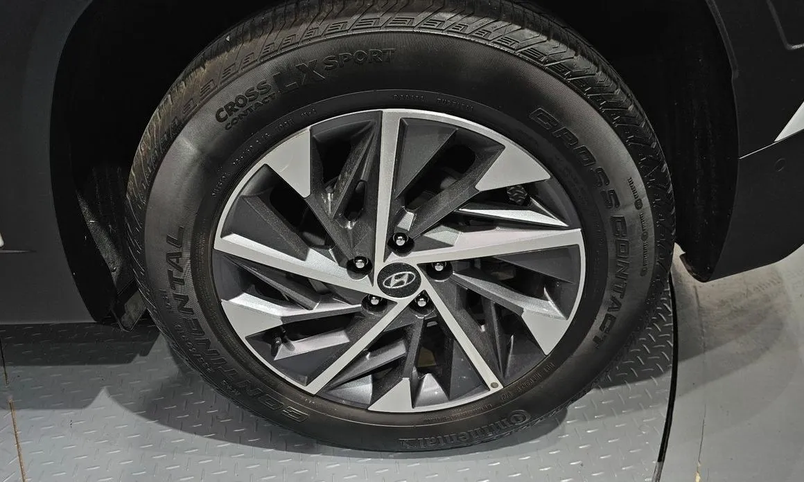 Hyundai Tucson 2022 из KR, фото 8