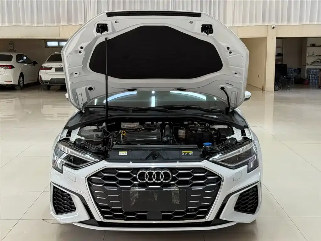Audi A3 — фото 10