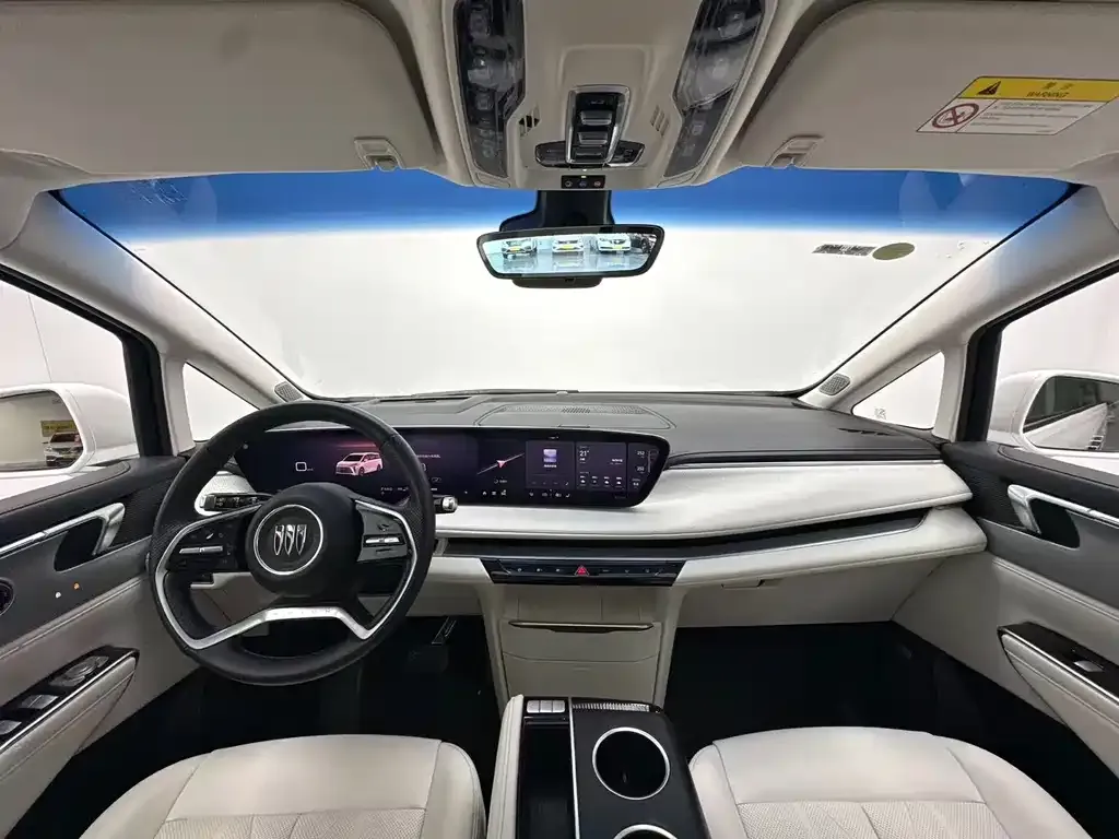 Buick GL8 Hybrid — фото 5