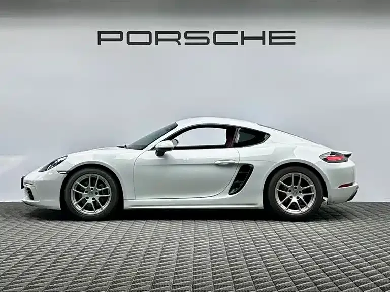 Porsche 718 — фото 8