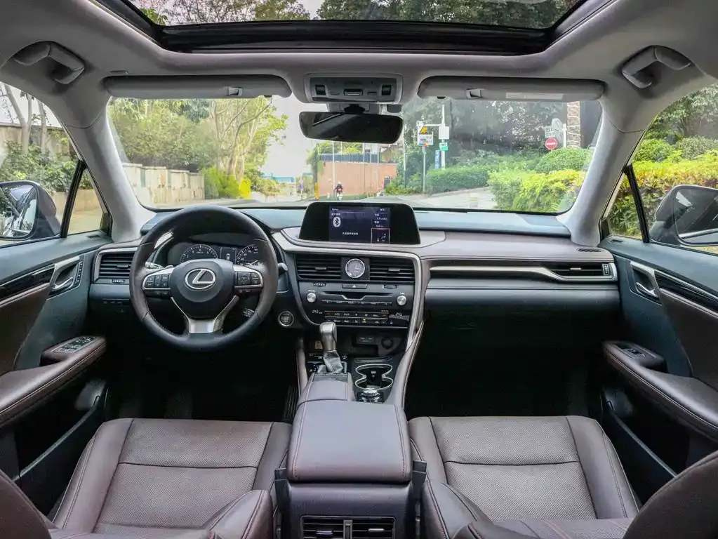 Lexus RX — фото 2