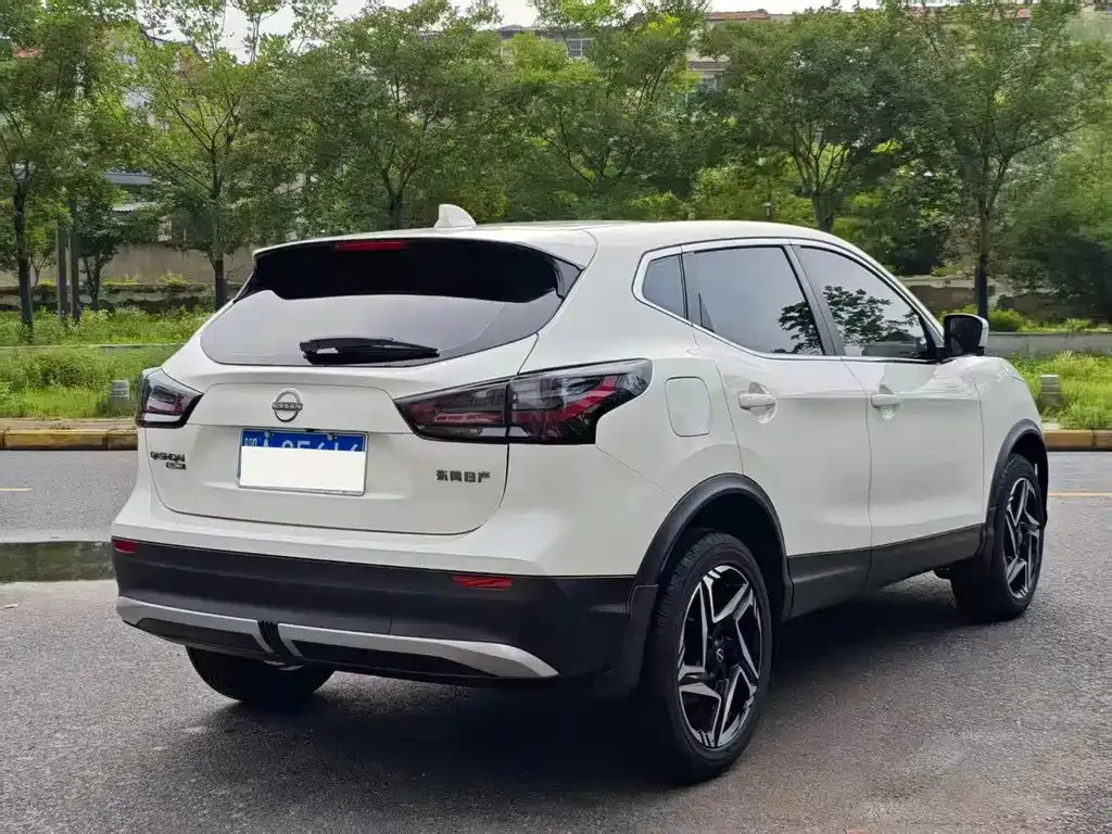 Nissan Qashqai — фото 3