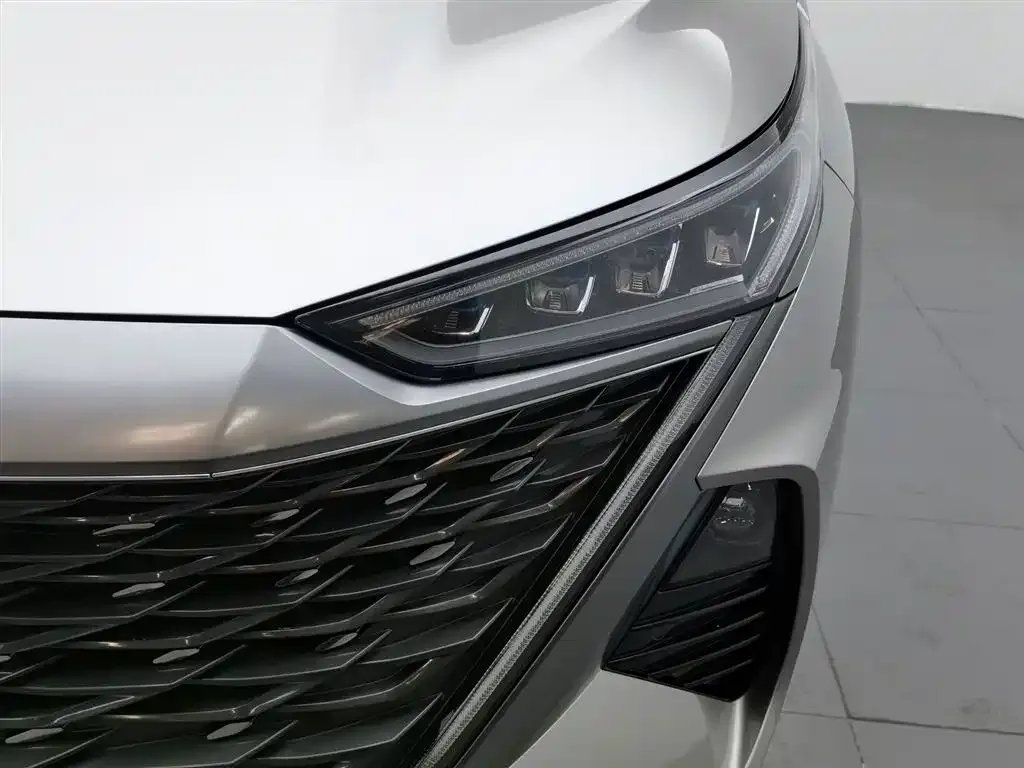 Roewe RX9 2023 из CN, фото 9