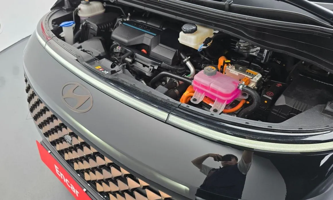 Hyundai Staria 2025 из KR, фото 8