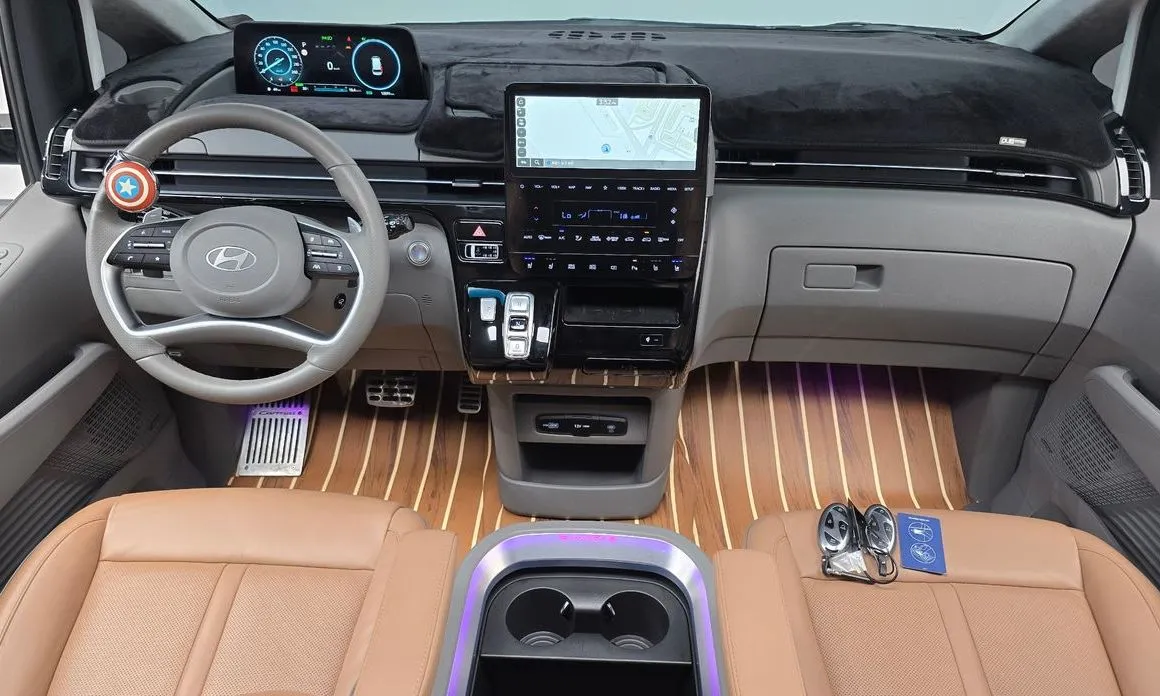 Hyundai Staria 2025 из KR, фото 10