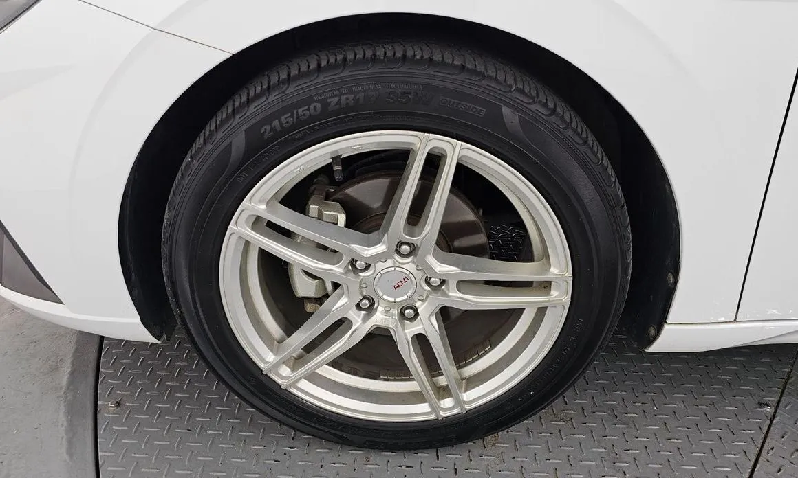 Hyundai AVANTE 2021 из KR, фото 10