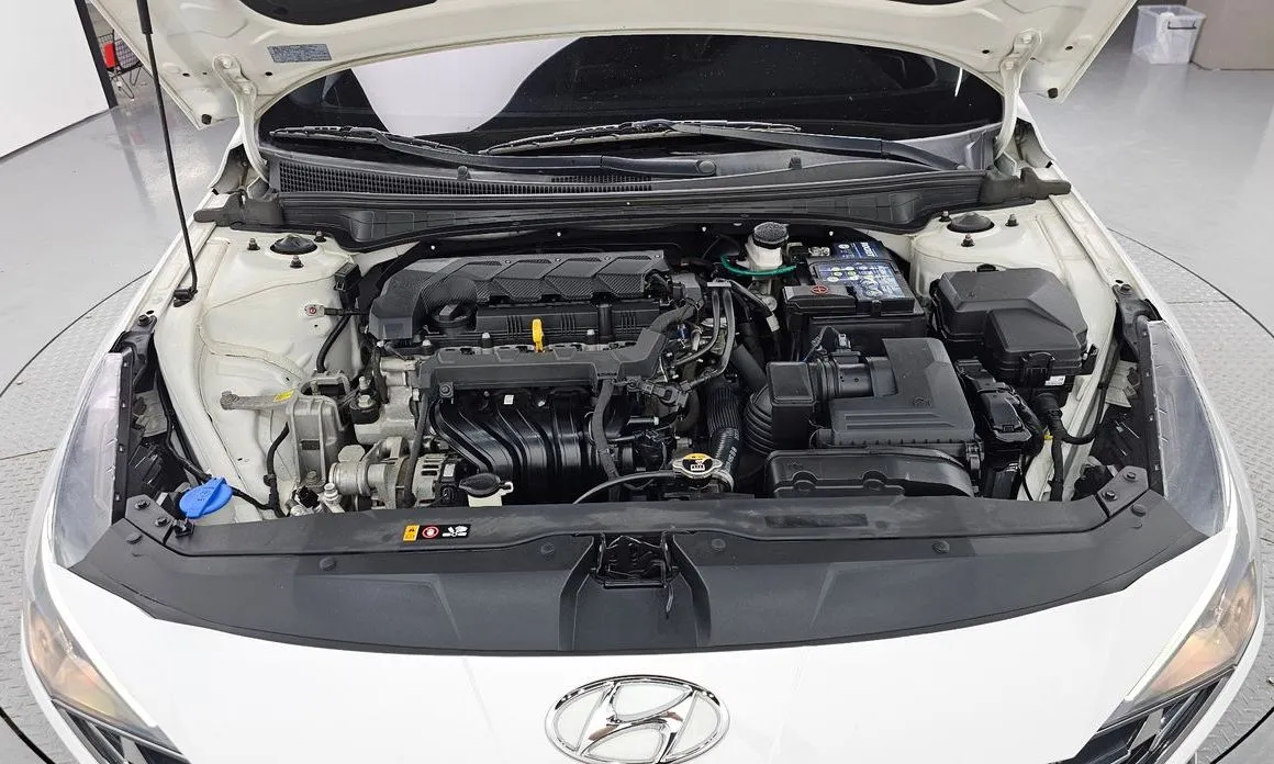 Hyundai AVANTE 2021 из KR, фото 8