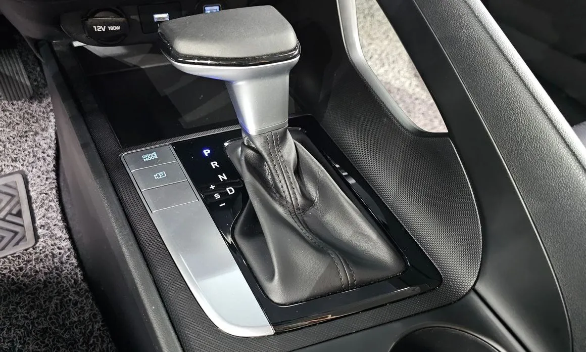 Hyundai AVANTE 2021 из KR, фото 5