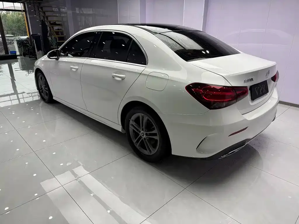 Mercedes-Benz A-Class — фото 4