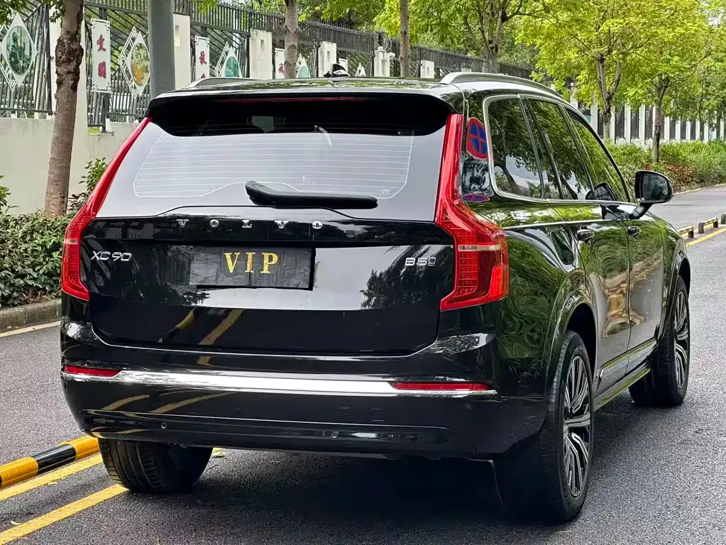 Volvo XC90 — фото 4