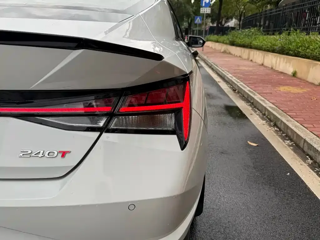 Hyundai Elantra 2021 из CN, фото 5