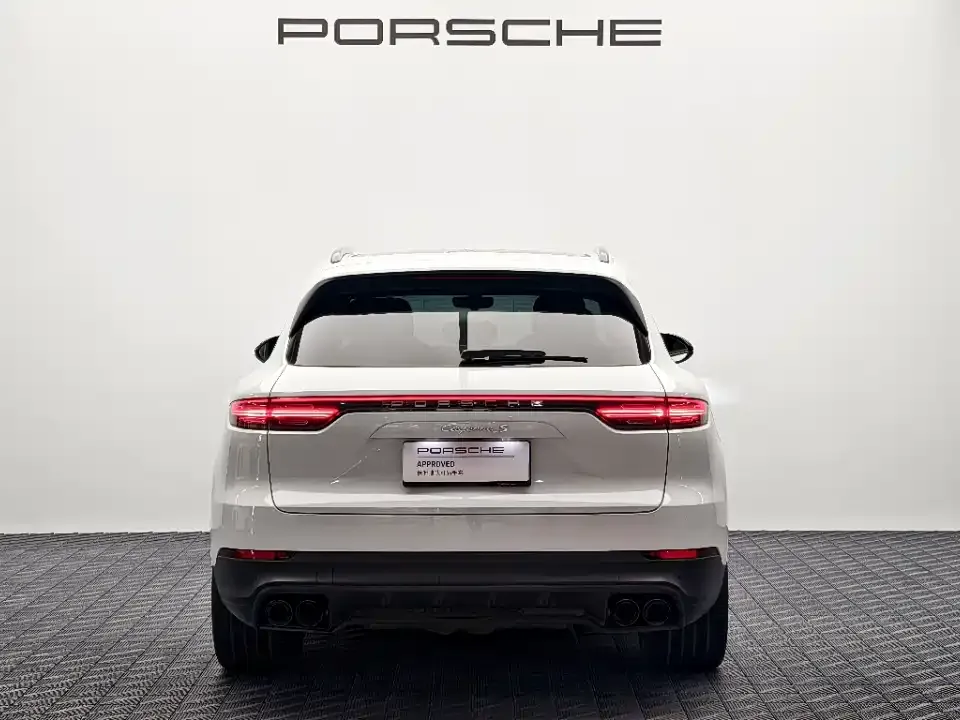 Porsche Cayenne — фото 8