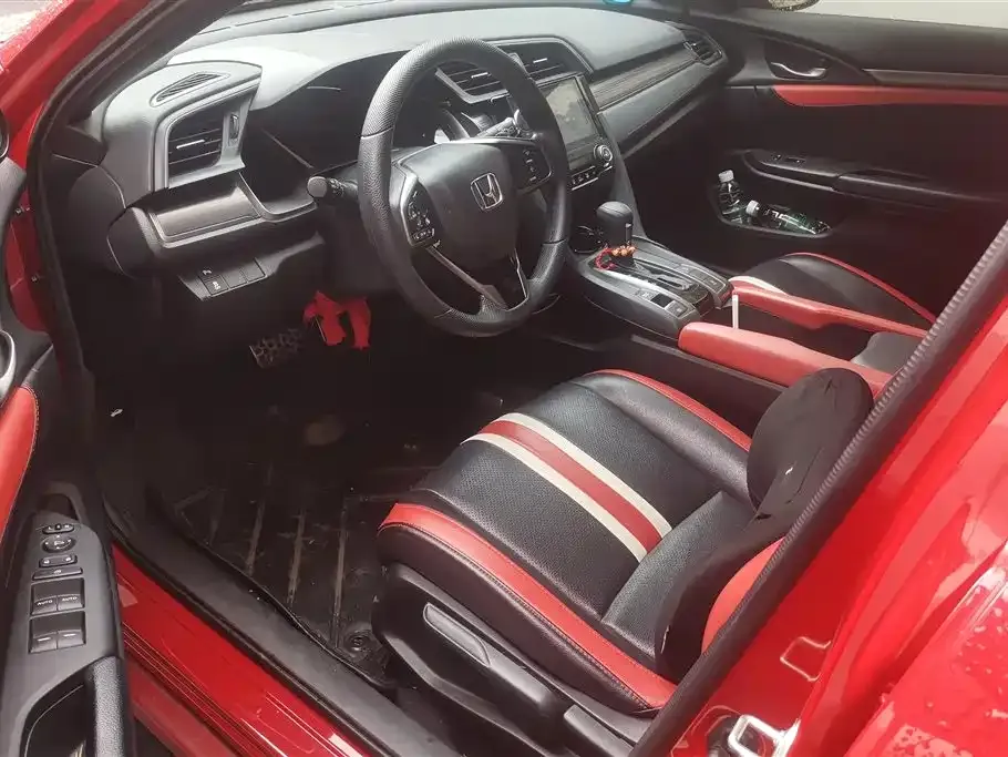 Honda Civic — фото 8