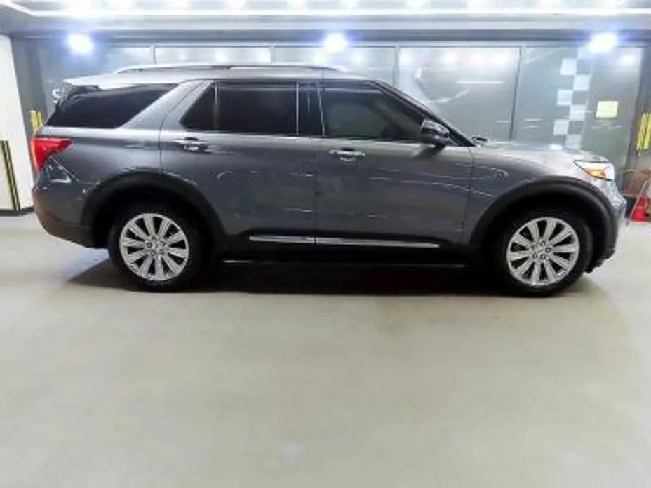 Ford Explorer 2023 из KR, фото 10