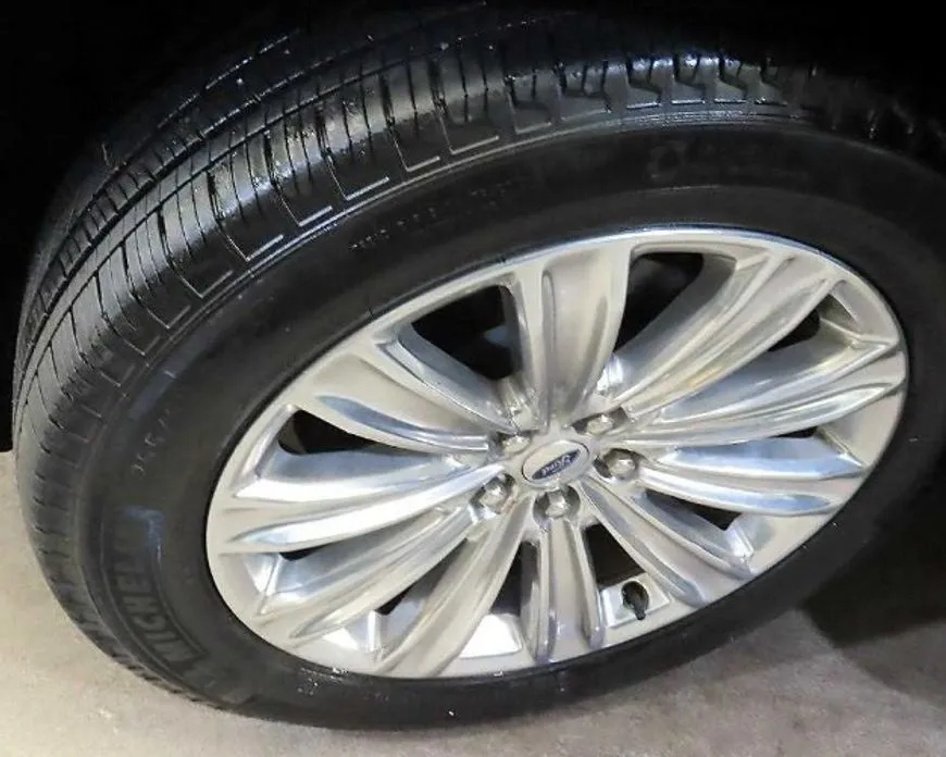 Ford Explorer 2023 из KR, фото 8