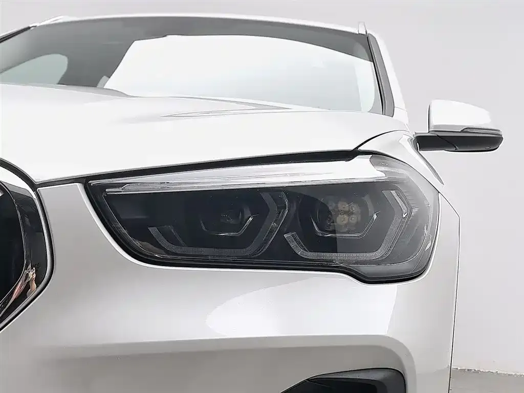 BMW X1 2021 из CN, фото 4