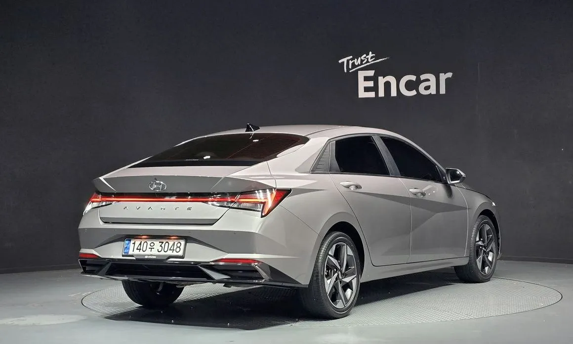 Hyundai AVANTE — фото 3