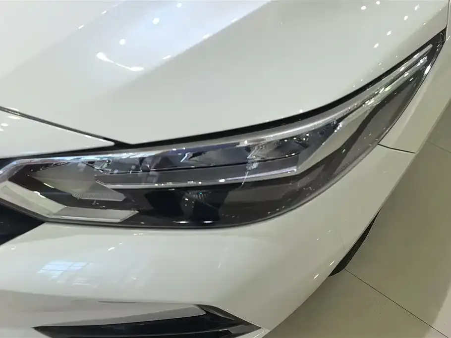 Nissan Sylphy 2022 из CN, фото 4