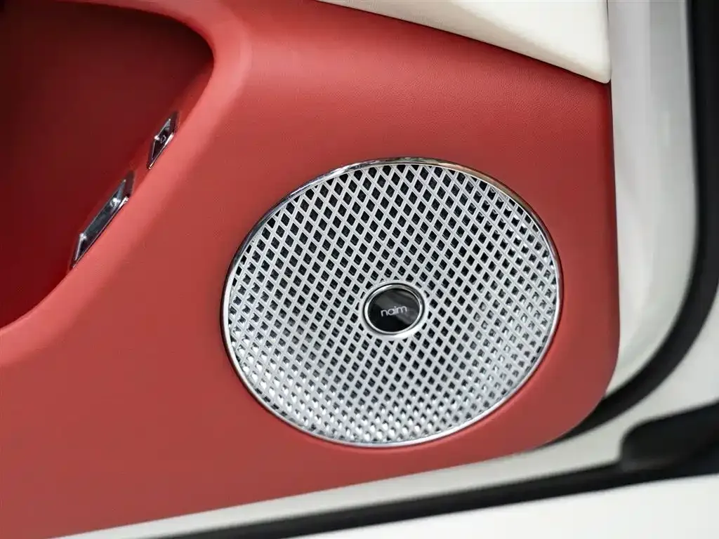 Bentley Flying Spur — фото 7