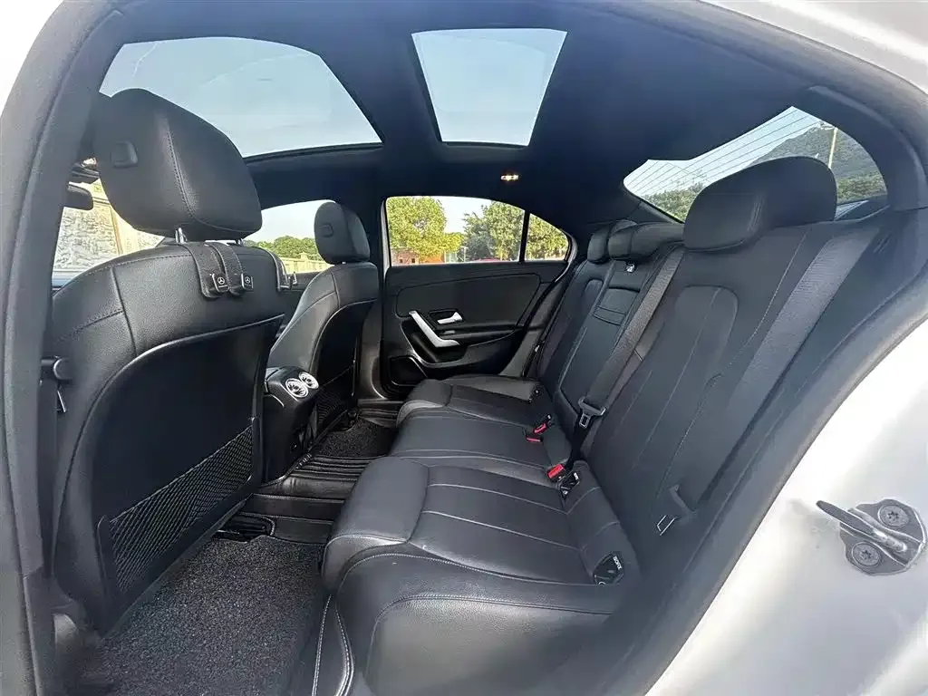 Mercedes-Benz A-Class 2022 из CN, фото 3