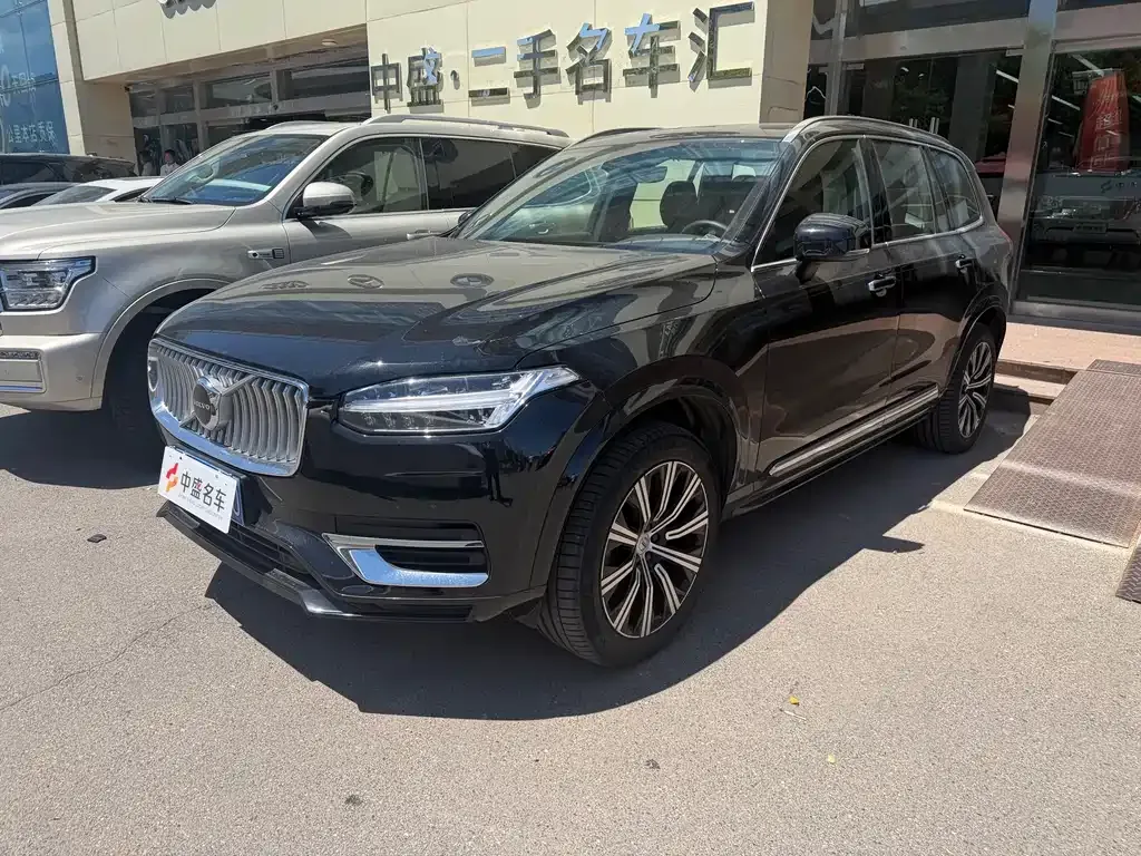 Volvo XC90 2023 из CN, фото 1