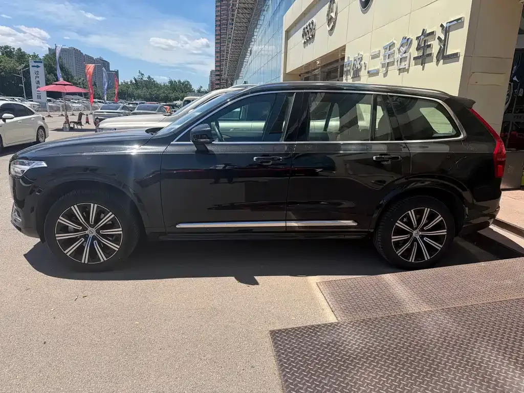 Volvo XC90 2023 из CN, фото 9