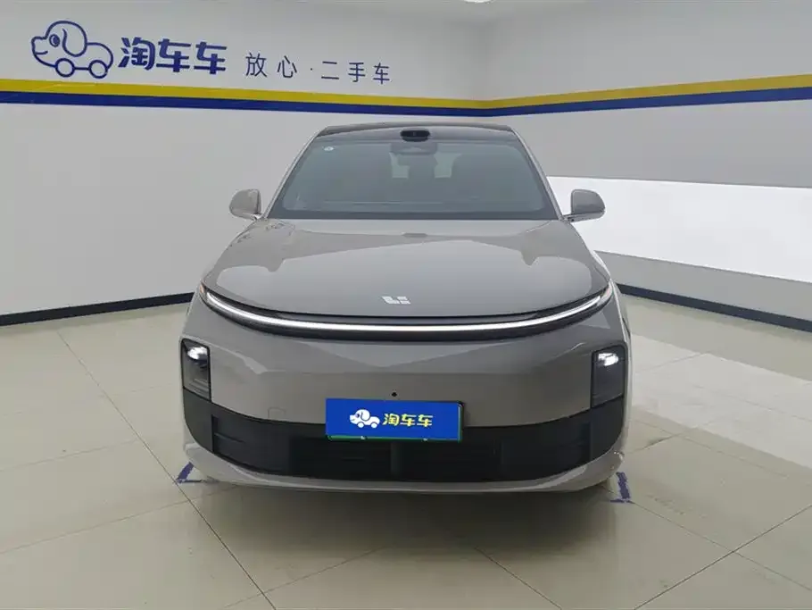 Li Auto L6 — фото 3