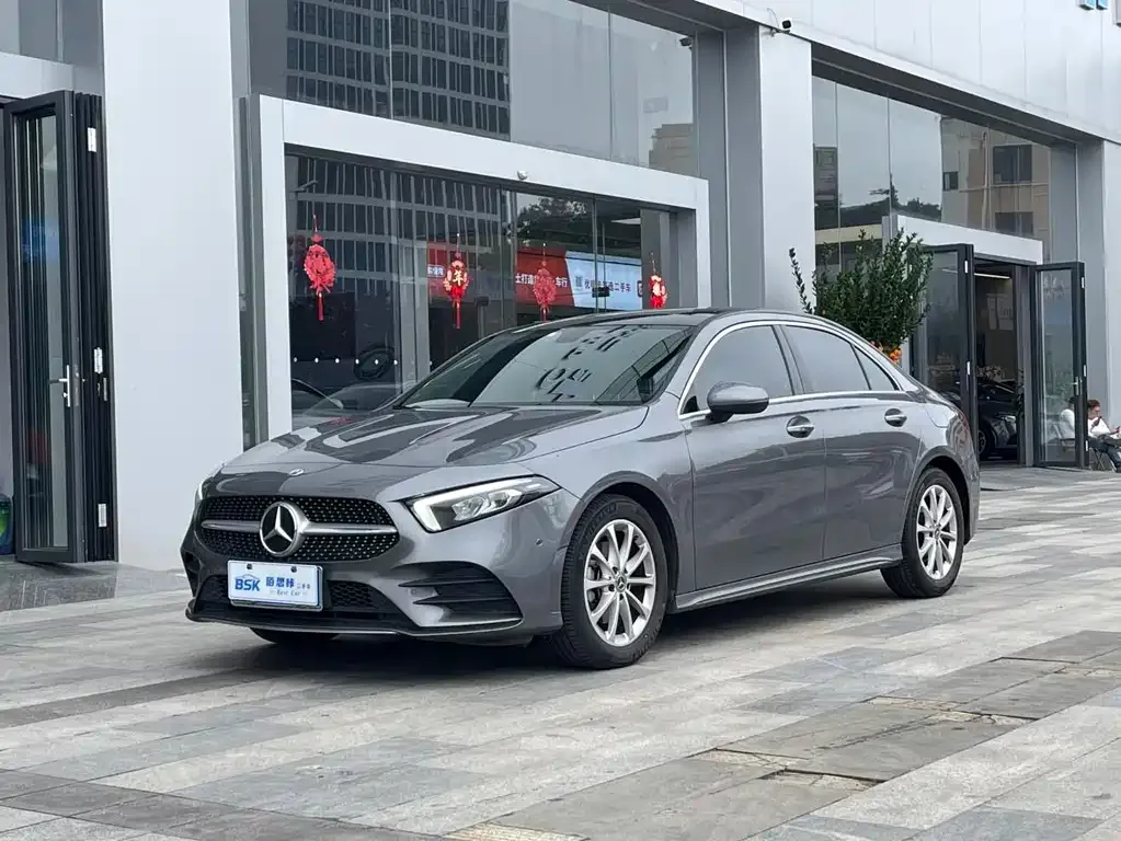 Mercedes-Benz A-Class — фото 1