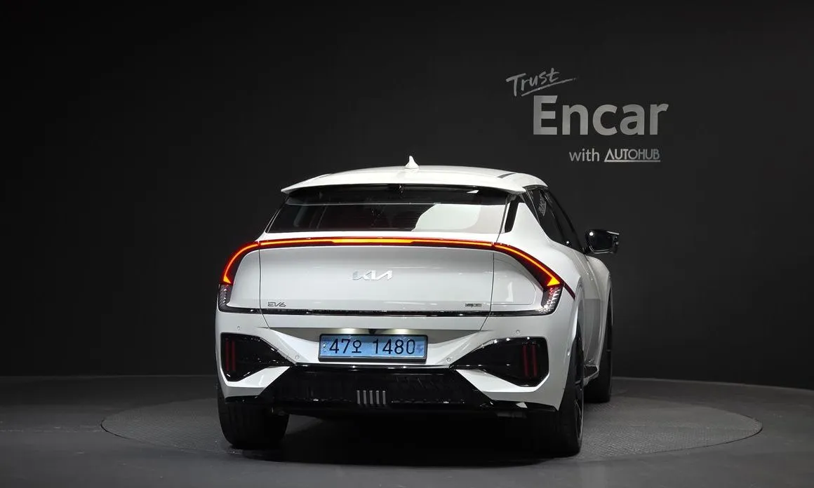Kia EV6 — фото 2
