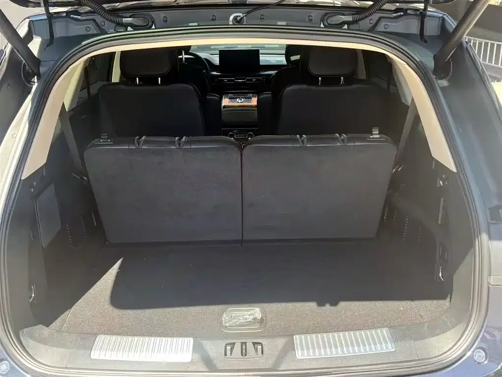 Lincoln Aviator 2024 из CN, фото 6