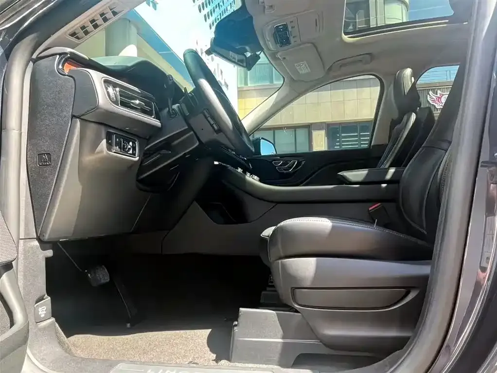 Lincoln Aviator 2024 из CN, фото 3