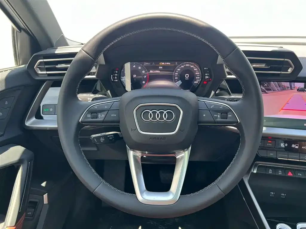 Audi A3 — фото 7