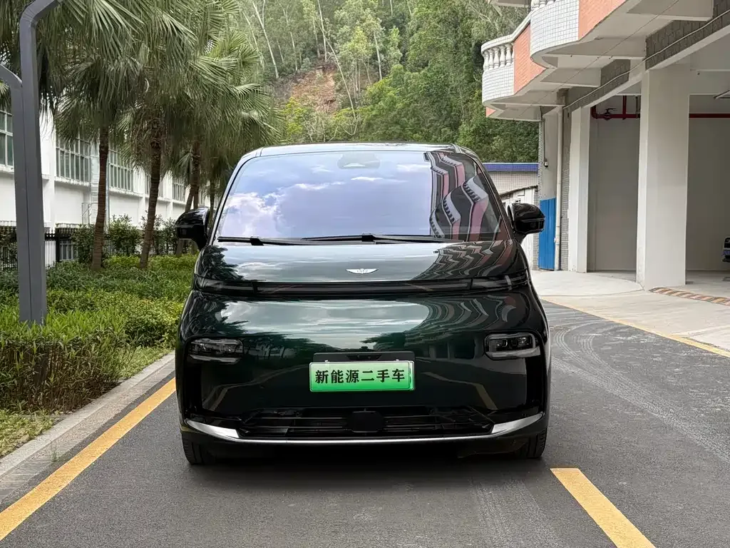 Geely Yizhen L380 2025 из CN, фото 4