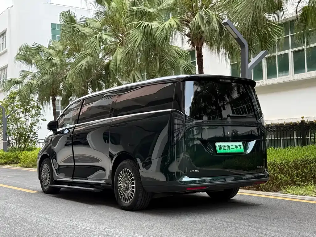 Geely Yizhen L380 2025 из CN, фото 7