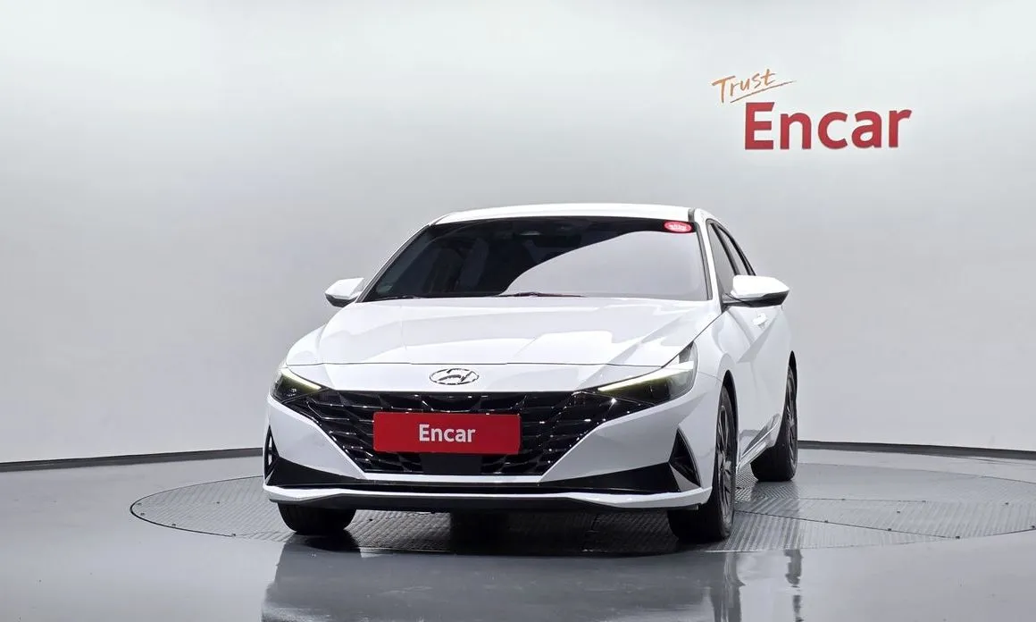 Hyundai AVANTE 2023 из KR, фото 3