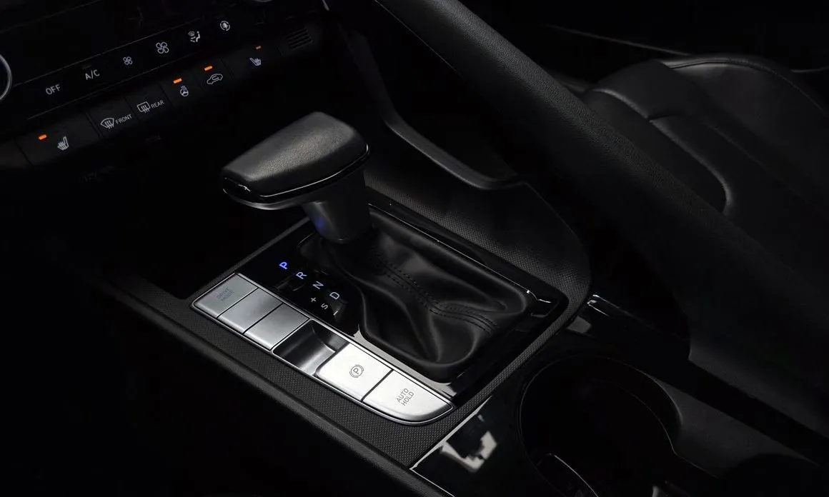 Hyundai AVANTE 2023 из KR, фото 4