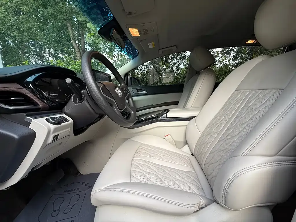 Buick GL8 2022 из CN, фото 4