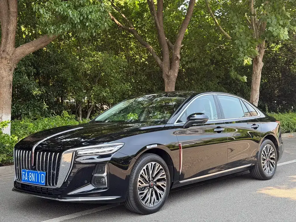 Hongqi H5 — фото 1